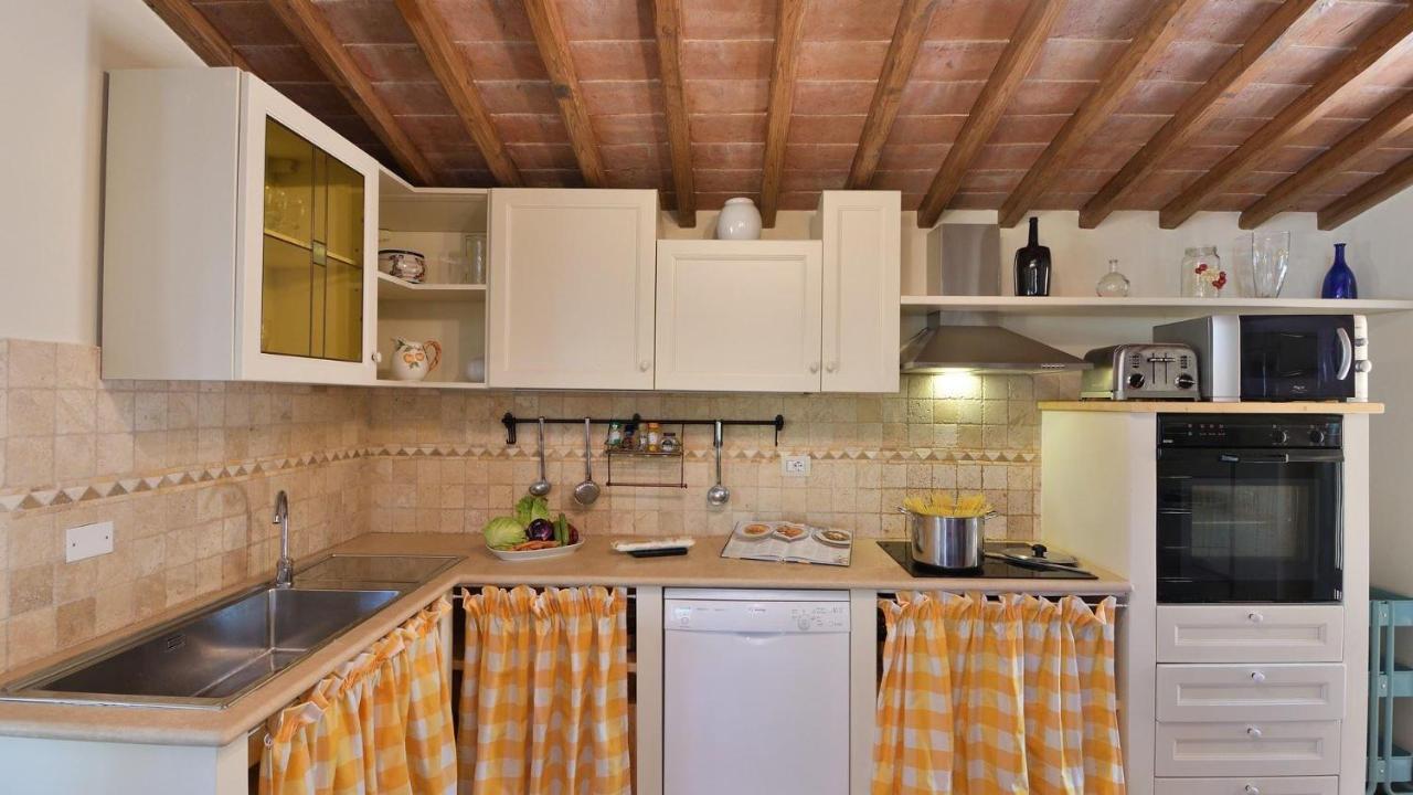 Bellaria Villa Lucignano
